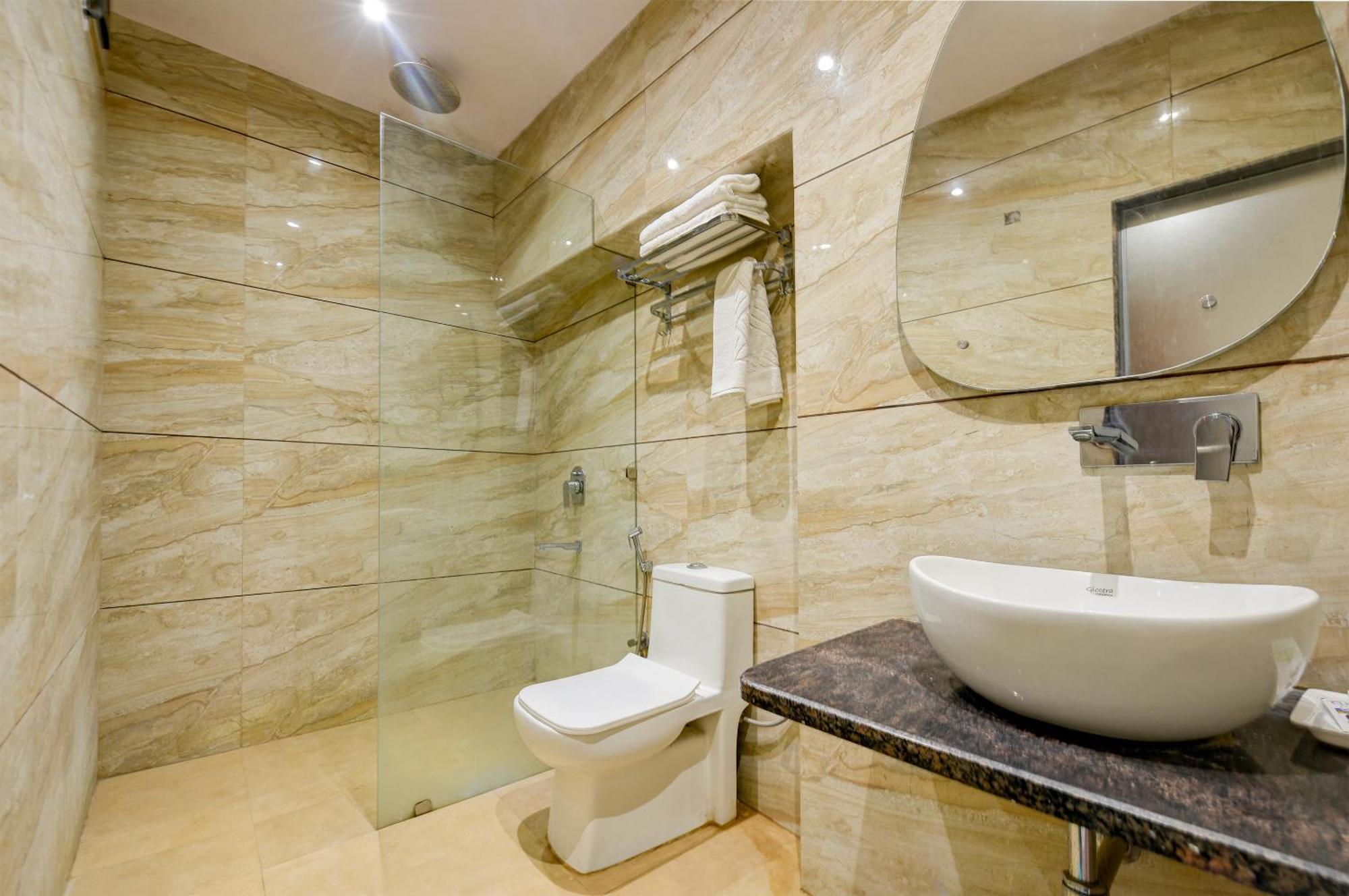 The Pearl Plaza Hotel In City Centre - Near New Delhi Railway Station المظهر الخارجي الصورة